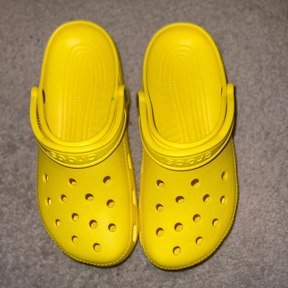 Crocs